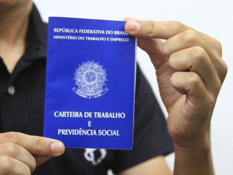 Em Aparecida, número de contratações com carteira assinada cresce 40%
