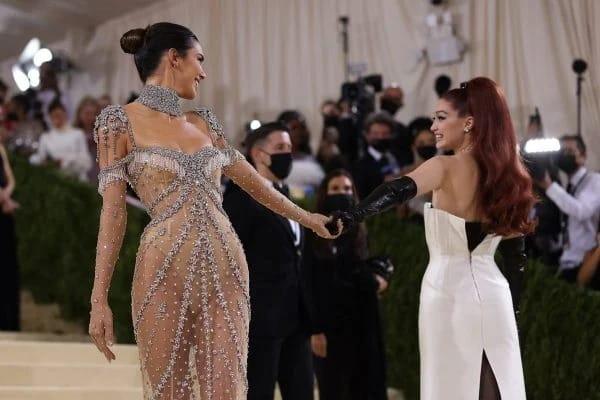 Depois de o Met Gala de 2020 ter sido cancelado por causa da pandemia de Covid-19, todos os holofotes estavam voltados para a edição deste ano.