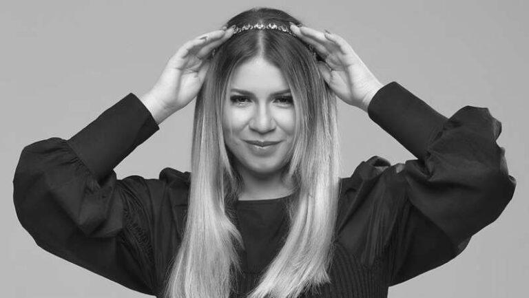Velório da cantora Marília Mendonça é aberto ao público em Goiânia