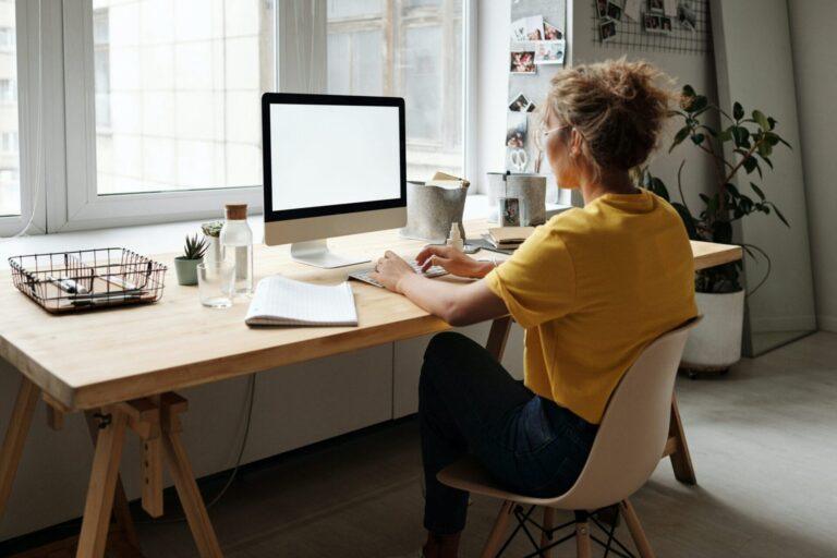 Como conquistar uma vaga de trabalho no final do ano