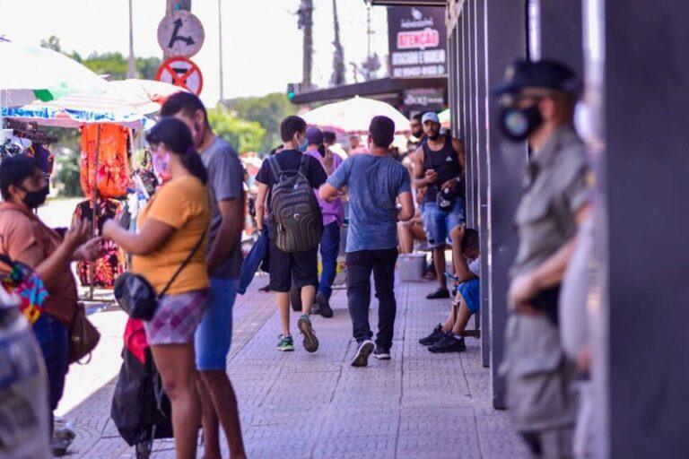 Lojistas esperam 400 mil pessoas na região da rua 44 neste fim de ano