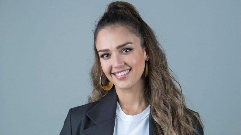 Jessica Alba diz que não se sentia ‘digna’ de atuar no início da carreira