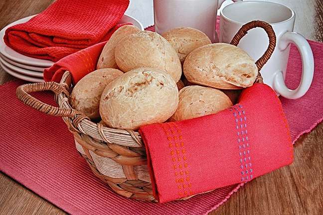 Pãozinho de tapioca para começar o dia bem