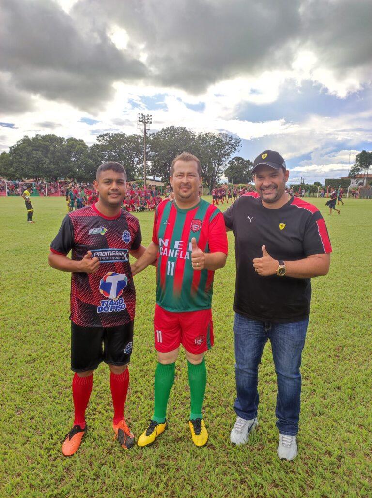 Com patrocínio do empresário Tiago do Piso e Atacadão do Piso, futebol solidário arrecada 1 tonelada e meia de alimentos
