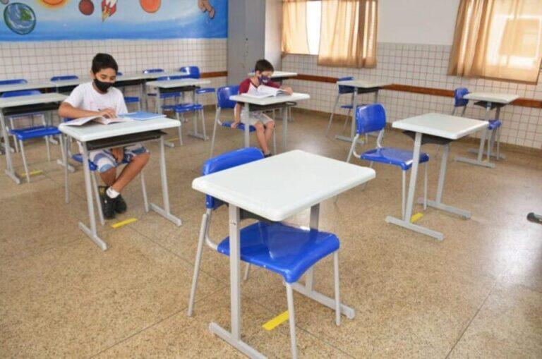 Pais deixam de matricular filhos na pandemia e Aparecida perde mais de dois mil alunos da Educação Infantil