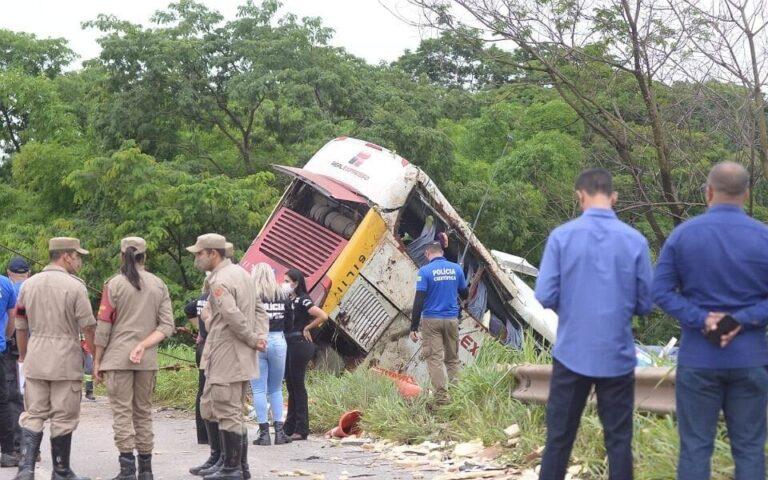 Sinalização do desvio da BR-153 deveria estar a 1 km do trecho, diz especialista