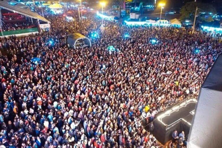 Covid faz França suspender shows, e Brasil volta a atrair artistas internacionais