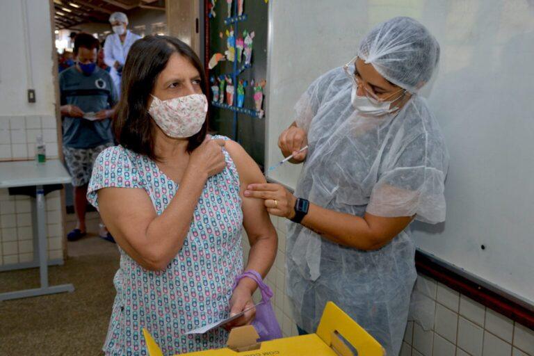 Aparecida de Goiânia: Mutirão oferta vacina, teste e atualização do CadÚnico para moradores do Mansões Paraíso e região