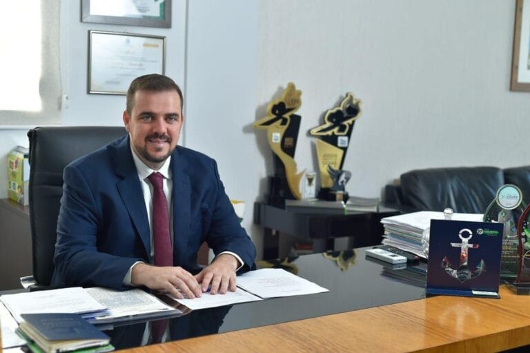 Gustavo Mendanha vítima da guerra suja da Política