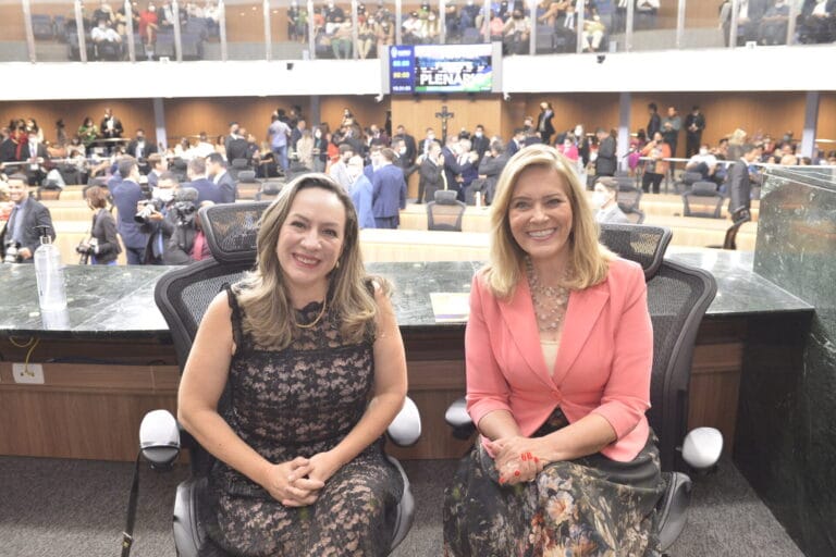 Assembleia Legislativa homenageia mulheres fortes e que se destacam em Goiás
