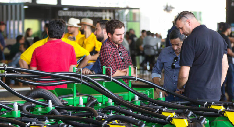 Agrishow alcança recorde de negócios com R$ 11,243 bilhões