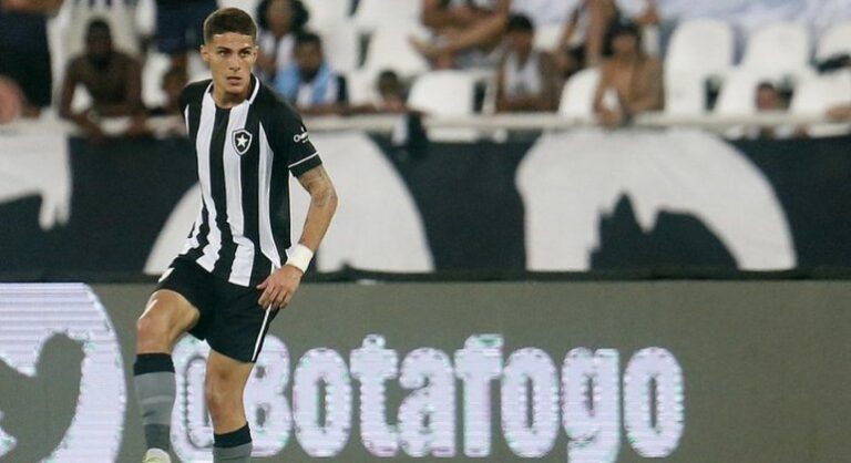 Com retorno de Del Piage e promessa da base, Botafogo divulga relacionados contra o Juventude