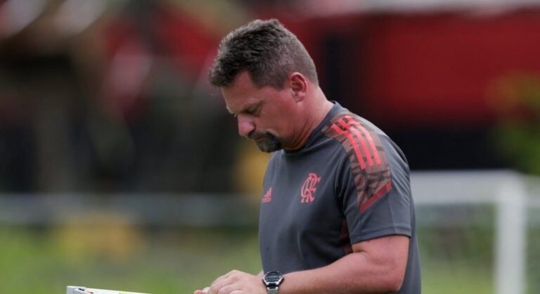 Diante do Vasco, técnico do Flamengo sub-20 busca se manter invicto no ano: ‘Jogo de nível’
