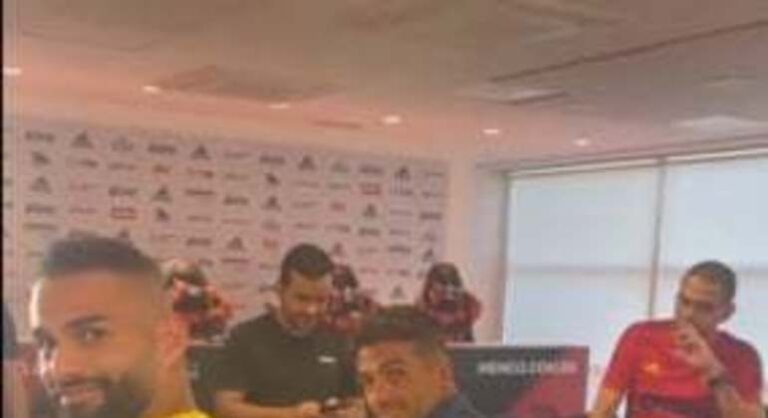 Diego, do Flamengo, interrompe jornalista durante entrevista: ‘O homem das meias verdades’