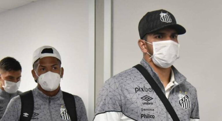 Em meio a viagens seguidas, Santos tenta se concentrar no São Paulo