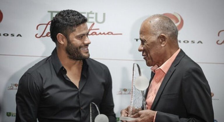 Hulk lança livro sobre o ano de 2021 perfeito com o Atlético-MG