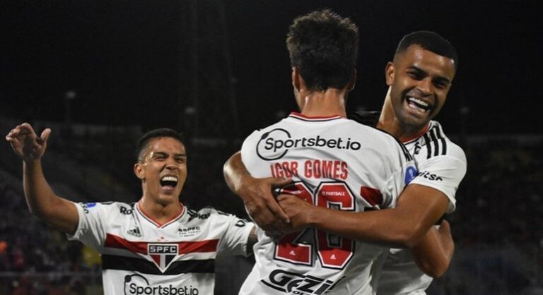 Igor Gomes fala sobre vitória do São Paulo e altitude: ‘Nosso time sentiu mais com a bola rolando’
