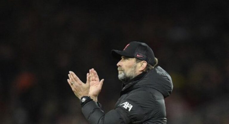Klopp revela que não vai subestimar Villarreal e rasga elogios a Unai Emery: ‘É impressionante’