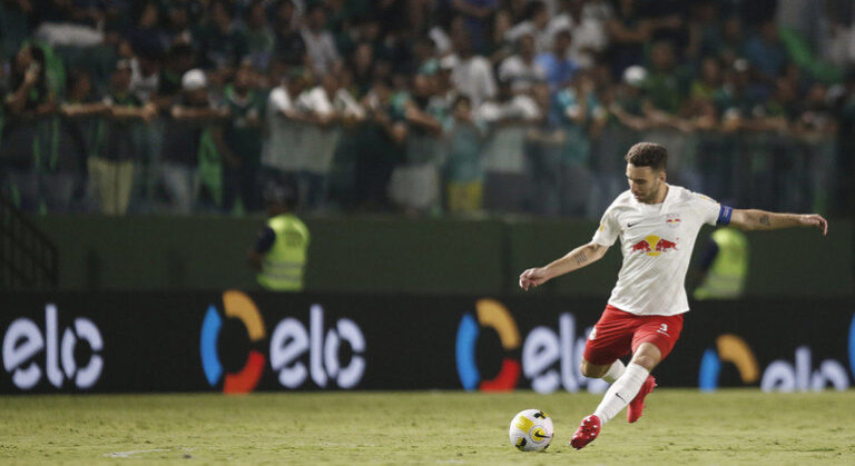 Léo Ortiz destaca vitória do RB Bragantino sobre o Ceará