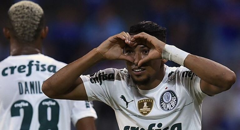Palmeiras vence Emelec no Equador e segue 100% na Libertadores