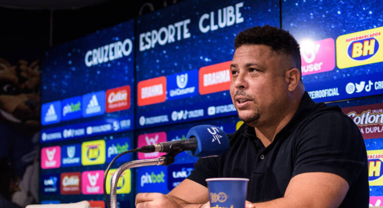 Ronaldo pede paciência com Cruzeiro e cogita construir estádio