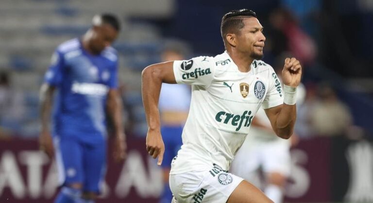Rony vira o maior artilheiro do Palmeiras na Libertadores