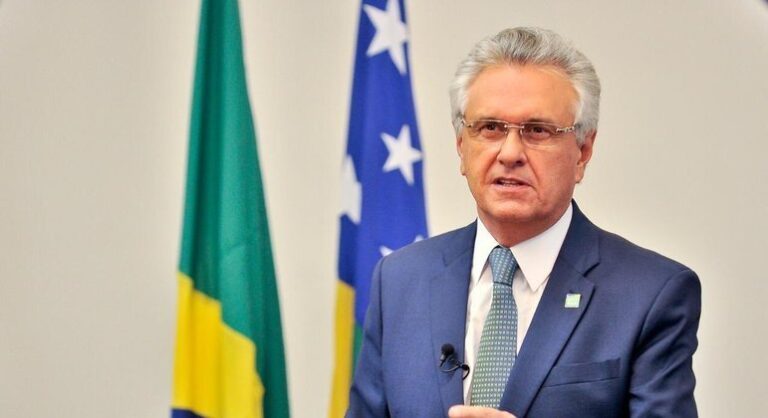 Caiado cai de 41% para 33% nas intenções de votos e rejeição cresce de 22% para 35% em pesquisa da Record/Big Data
