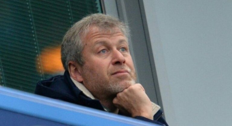 Abramovich volta atrás em decisão e pode dificultar a venda do Chelsea