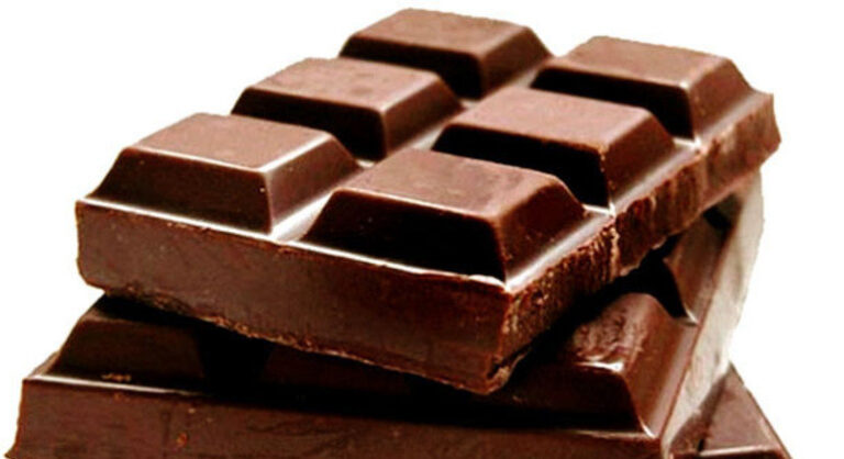 Anvisa recolhe chocolates importados por suspeita de contaminação com Salmonella