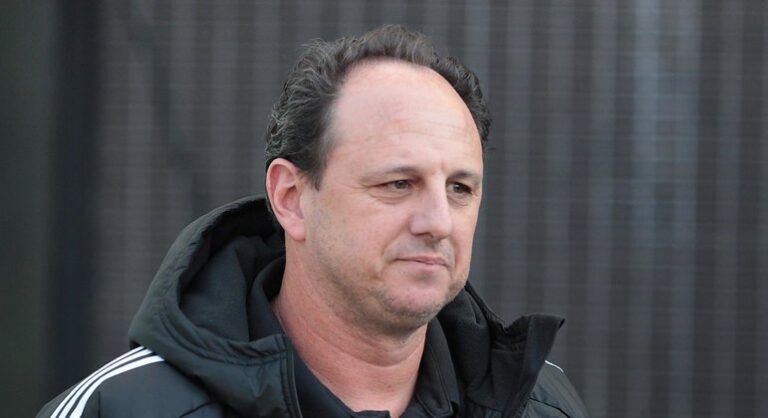 Buscando manter tabu, São Paulo enfrenta Ceará pelo Brasileirão
