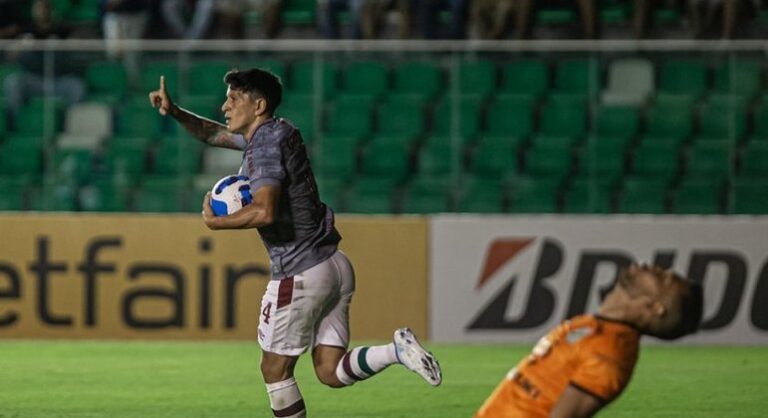 Cano dedica hat-trick à família e ao filho e exalta entrega do Fluminense: ‘Agora é seguir por este caminho’