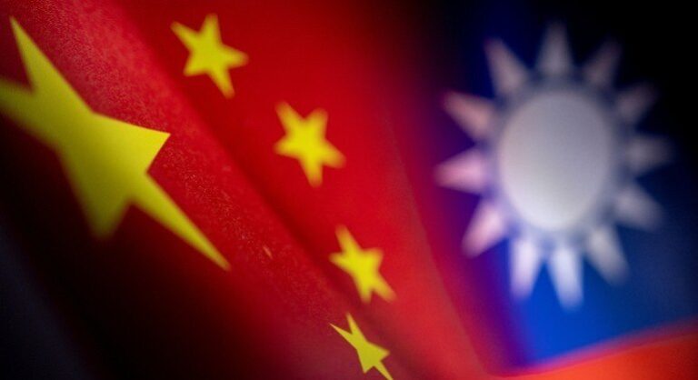 China envia caças à zona de defesa de Taiwan e aumenta tensão na região