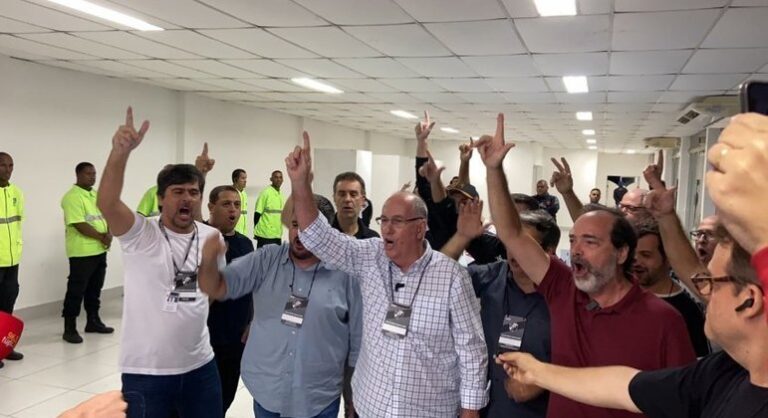 Com inclusão da SAF no estatuto, Vasco aguarda proposta da 777 Partners; confira próximos passos