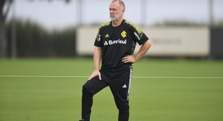 D’Alessandro avalia início de Mano Menezes no Internacional