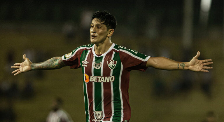 Destaque da partida, Germán Cano exalta momento no Fluminense