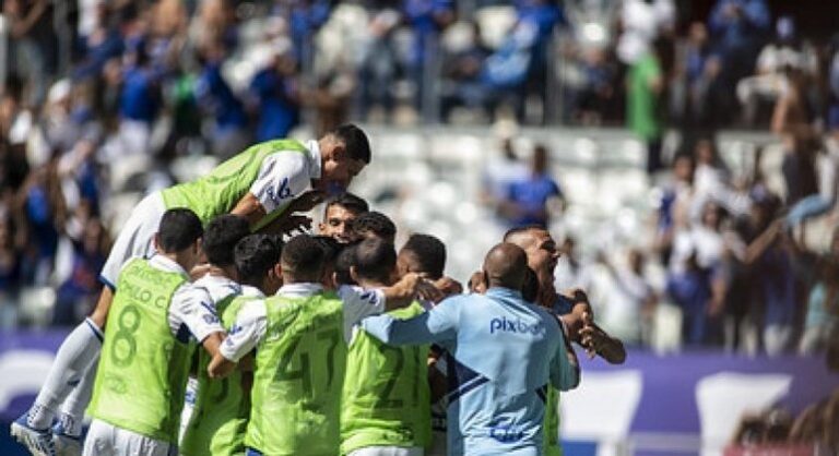 Diante do Criciúma, Cruzeiro defende tabu de 20 anos