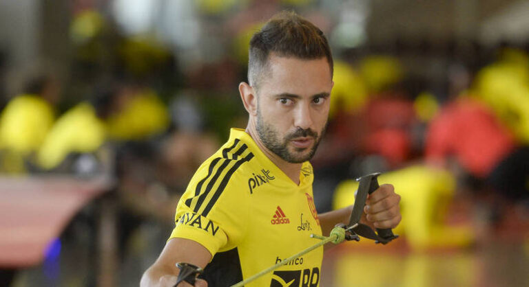 Everton Ribeiro pode chegar a 156 jogos no Brasileirão pelo Flamengo