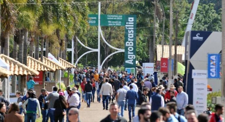 Feira AgroBrasília supera edição anterior em público e negócios