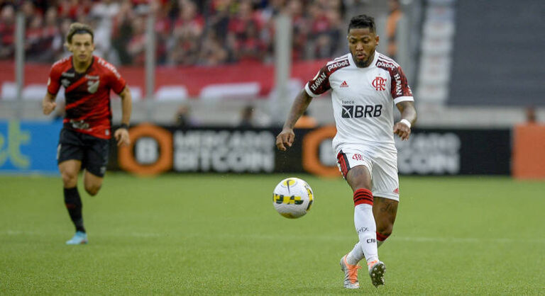 Flamengo: Marinho perde espaço no sistema tático de Paulo Sousa