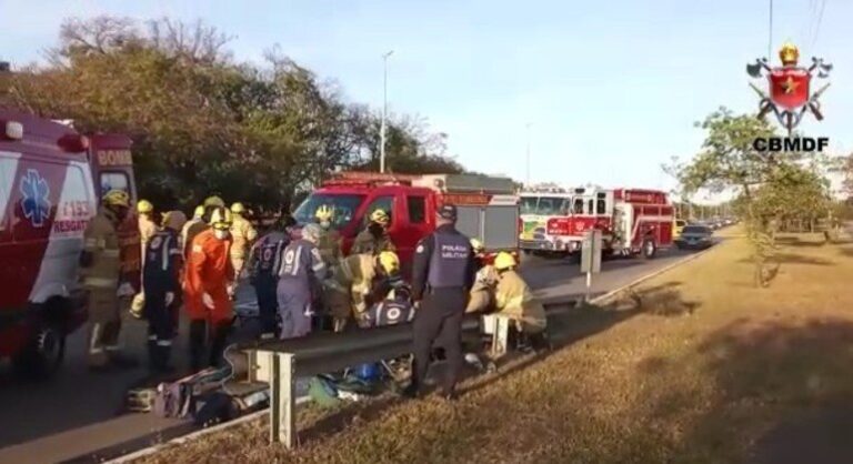 Homem atropelado por moto sofre parada cardíaca e é reanimado 5 vezes