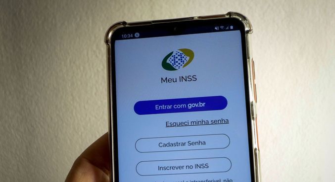 INSS começa a pagar segunda parcela do 13º salário nesta quarta