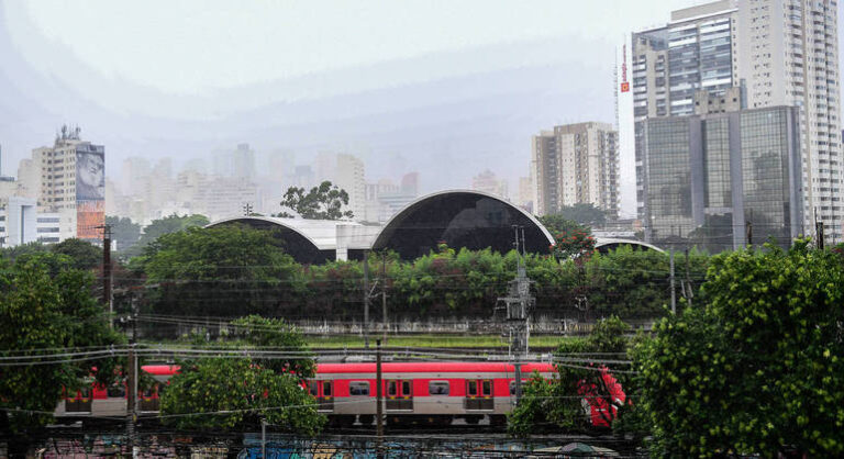 Primeira semana de maio começa com sol e pancadas de chuva