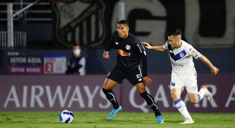 RB Bragantino empata com o Vélez e se complica na Libertadores