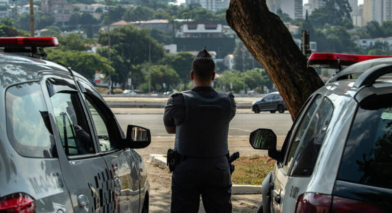 Sindicatos ligados à polícia criticam operação que dobra agentes nas ruas de SP: ‘vai oficializar o bico’