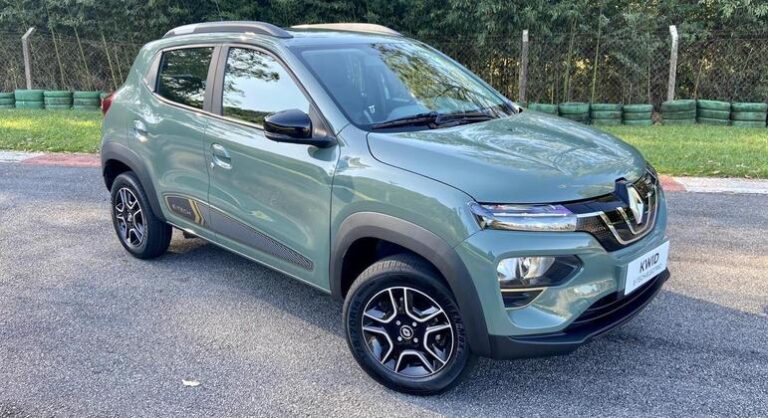 Testamos o Kwid E-tech: carro elétrico mais barato do Brasil