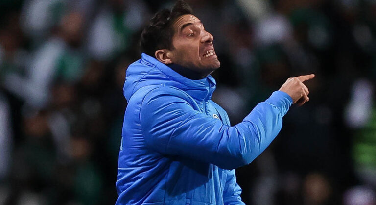 Abel elogia seus jogadores pela liderança e lamenta confusão
