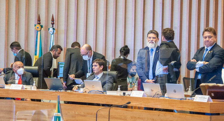 Benefícios ao funcionalismo foram principal pauta da Câmara Legislativa no semestre