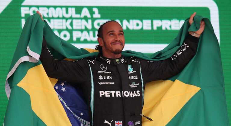 Câmara aprova título de cidadão honorário brasileiro a Lewis Hamilton