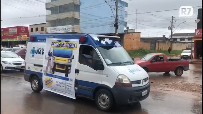 Carro da vacina foi uma ação da nova secretária do DF