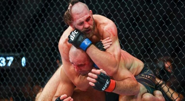Castigo terrível para Glover Teixeira. Aos 42 anos, tinha a vitória nas mãos. Perdeu o cinturão faltando 28 segundos para o fim da luta